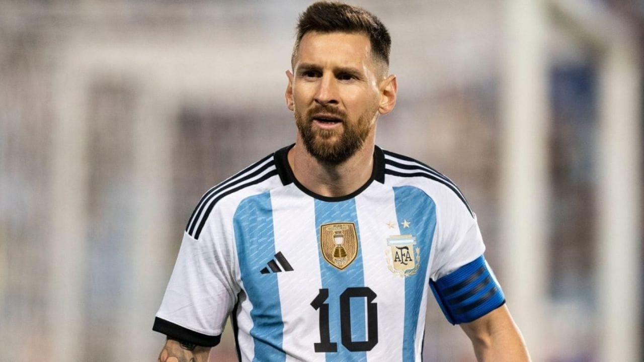 Lionel Messi India Tour : 14 ఏళ్ల తర్వాత భారత్కు మెస్సీ.. ఉప్పల్ స్టేడియంలో మెస్సీకి హైదరాబాద్ ట్రీట్