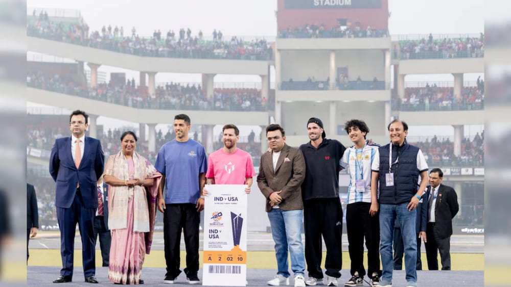 Lionel Messi  : మళ్లీ భారత్‌కు వస్తారా? టీ20 వరల్డ్ కప్ టికెట్‌ను మెస్సీకి బహూకరించిన ఐసీసీ ఛైర్మన్ జై షా