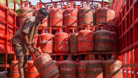 గ్యాస్‌ సిలిండర్‌ ధర పెరగనుందా? తాజా రిపోర్ట్స్‌ ప్రకారం..