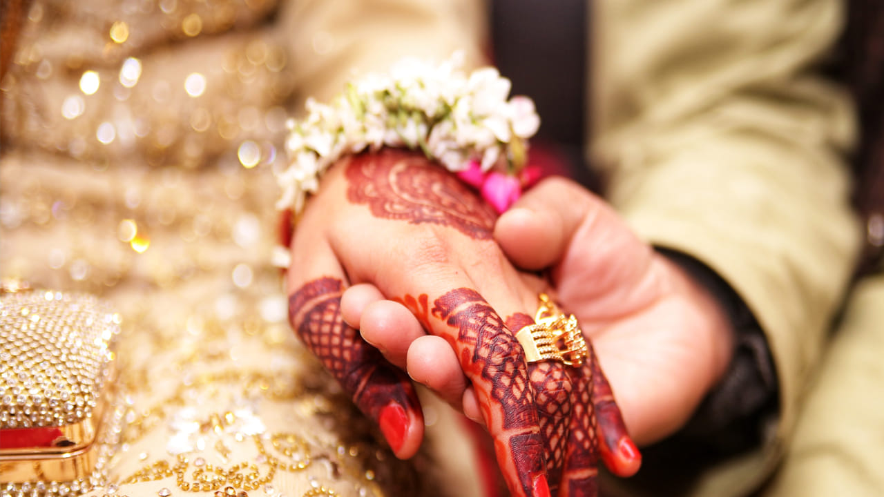 Marriage Certificate: మూడు రోజుల్లోనే మ్యారేజ్ రిజిస్ట్రేషన్ సర్టిఫికేట్.. ఎలా అప్లై చేసుకోవాలంటే..?