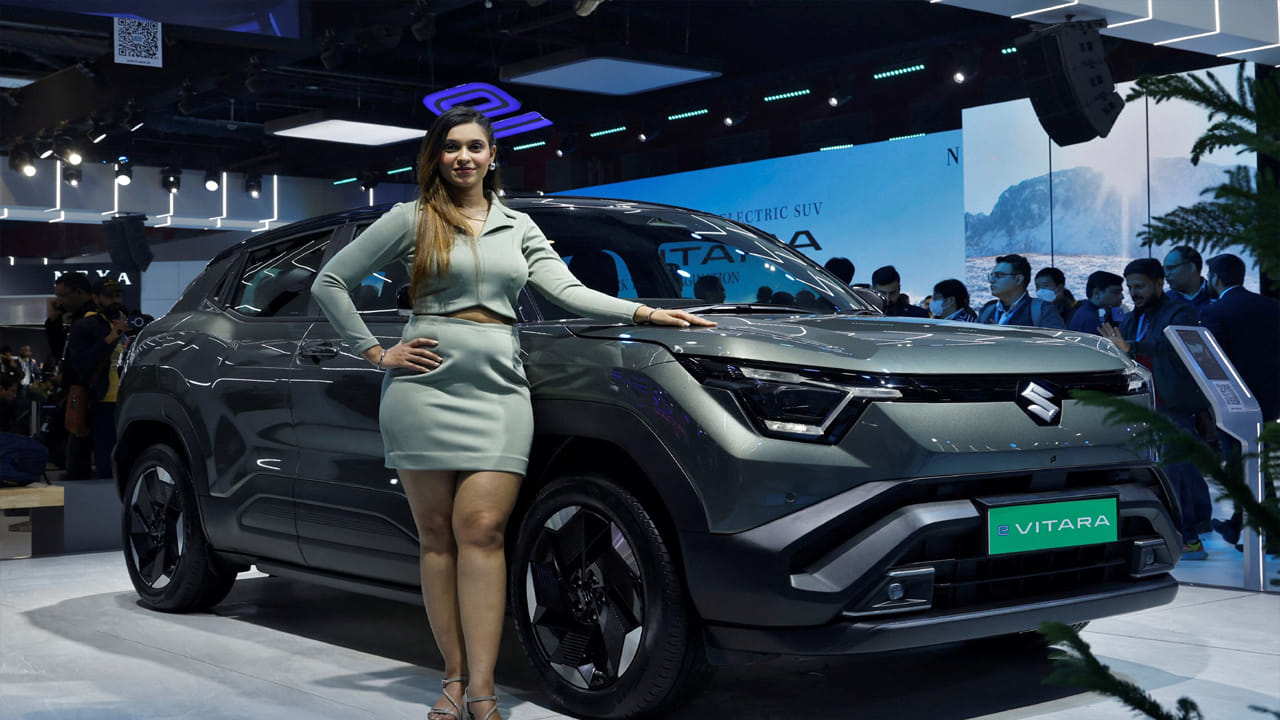 Maruti Suzuki EV: మారుతి నుంచి ఎట్టకేలకు విడుదలైన ఎలక్ట్రిక్ కారు.. ధర ఎంతంటే..