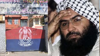 శబరిమల సన్నిధానం వద్ద ఘోర ప్రమాదం.. ఏపీకి చెందిన నలుగురు సహా 9మందికి సీరియస్..!