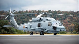 Indian Navy: భారత నావికాదళంలోకి.. MH-60R ‘రోమియో’ హెలికాప్టర్ .. ఇక చైనాకు దడే!
