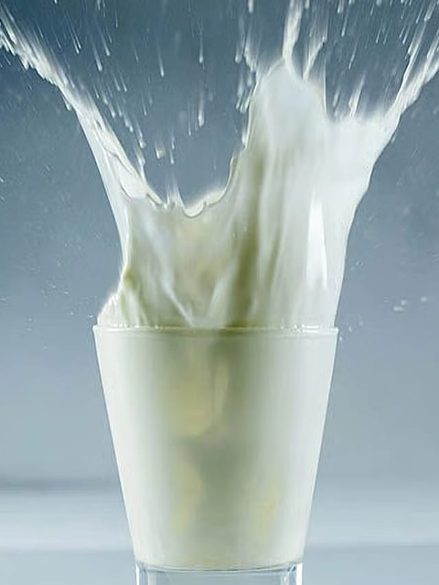 పాలు ఈ టైంలో  తాగితే.. సులువుగా బరువు తగ్గొచ్చు!