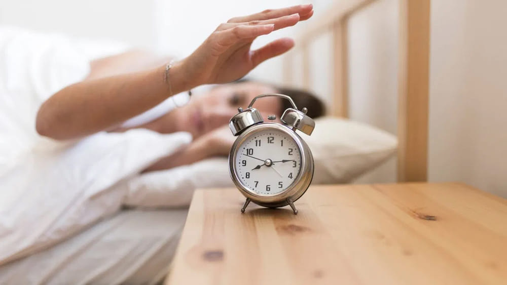 Morning Habits: ఉదయం నిద్ర లేవగానే ఈ పనులు అస్సలు చేయొద్దు!