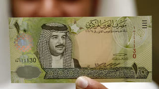 Gold, Silver: 2026లో గోల్డ్‌ కొనాలా? లేక ఉన్నది అమ్మేయాలా? నిపుణుల ఏమంటున్నారు?