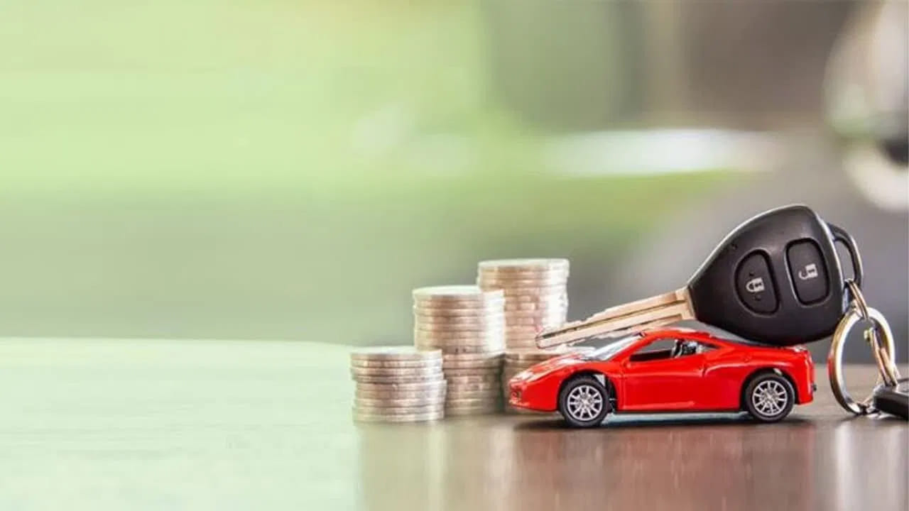 కొత్త సంవత్సరంలో చాలా మంది కొత్త వాహనాలు కొనుగోలు చేయడానికి ఎక్కువ ఇంట్రస్ట్ చూపుతారు. అయితే హిందూ మతంలో ఏ పని ప్రారంభించినా, లేదా ఏదైనా వాహనం కొనుగోలు చేసినా శుభ ముహూర్తం చూడటం అనేది తప్పనిసరి.  ఒక వేళ కొత్త వాహనం కొనుగోలు చేసినట్లు అయితే, ఆ రోజు తిథి, ఘడియ, మంచి సమయం, మంచి రోజు చూసి కొనుగోలు చేస్తారు. కాగా, కొత్త సంవత్సరంలో జనవరి ఫిబ్రవరి నెలలో కొత్త వాహనాలు కొనుగోలు చేయడానికి మంచి ముహూర్తాలు ఏ రోజుల్లో ఉన్నాయో చూద్దాం.