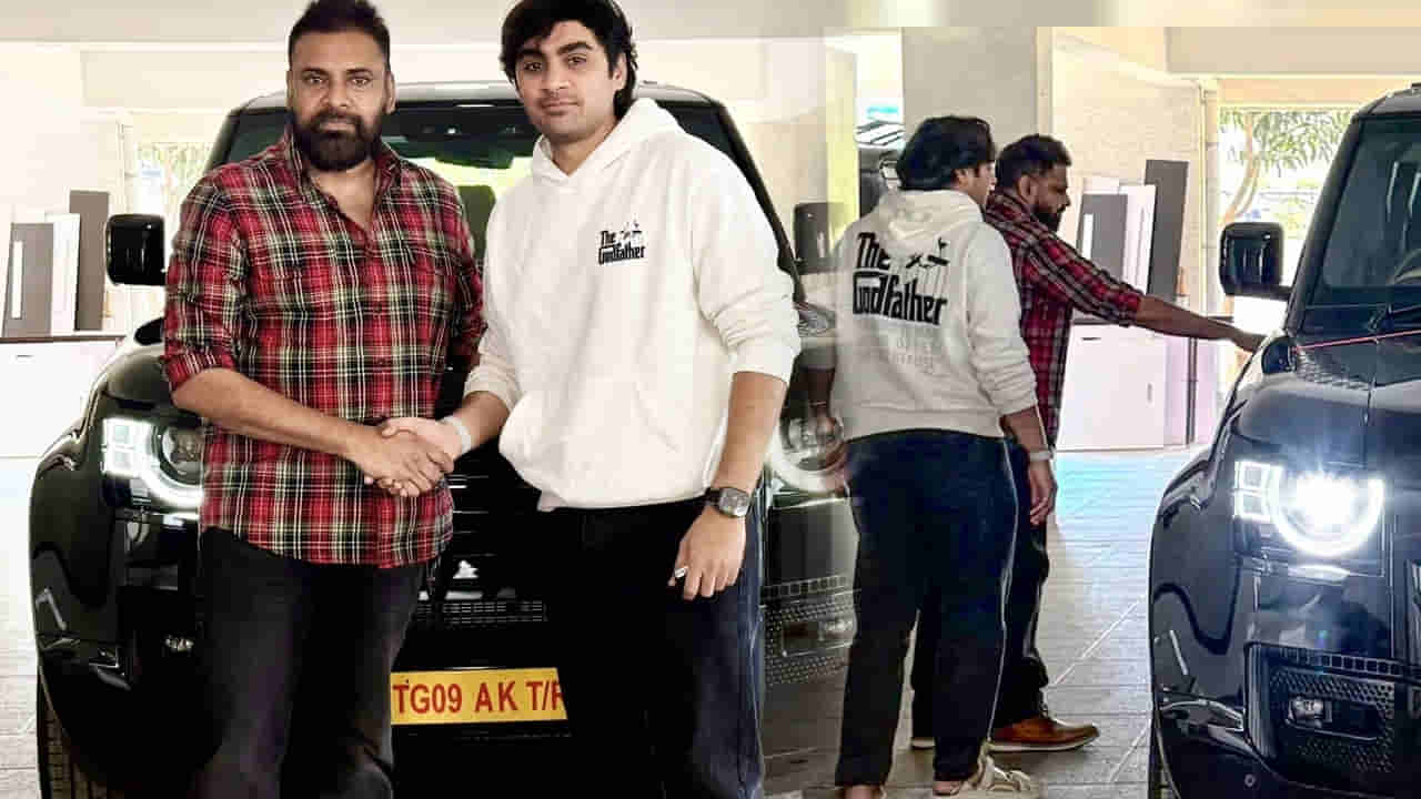 EMIలో కారు కొని దర్శకుడికి ఇచ్చిన పవన్ కల్యాణ్.. కారణం తెలిస్తే ఫ్యాన్స్ కాలర్ ఎగరేస్తారు