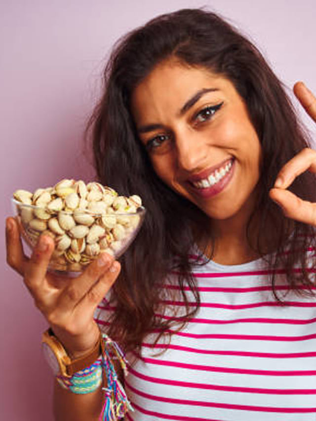 రోజూ గుప్పెడు పిస్తాలు తిన్నారంటే.. అనారోగ్యం పరార్..