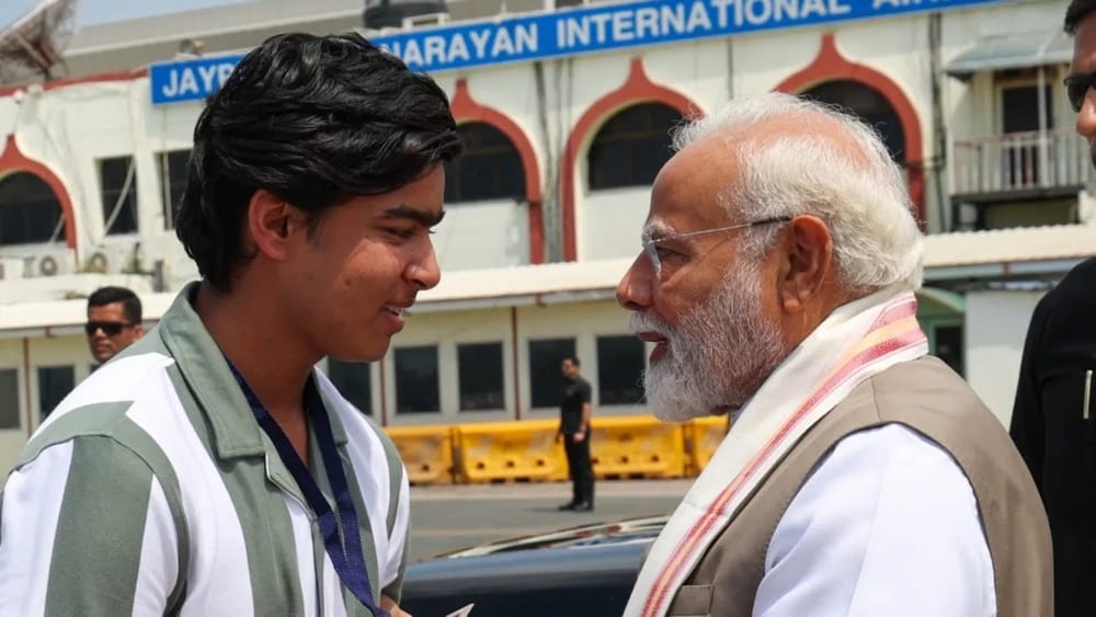 Vaibhav Suryavanshi : 14 ఏళ్ల వయసు..36 బంతుల్లో సెంచరీ..వైభవ్ సూర్యవంశీ ఊచకోతకు ప్రధాని మోదీ ఫిదా!