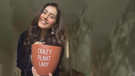 క్రేజీ ప్లాంట్ లేడీ అంటూ రాశిఖన్నా బ్యూటిఫుల్ ఫొటోస్