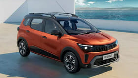 ఇది దేశంలోనే అత్యంత చౌకైన ఆటోమేటిక్ 7-సీటర్ కారు..బెస్ట్ మైలేజీ