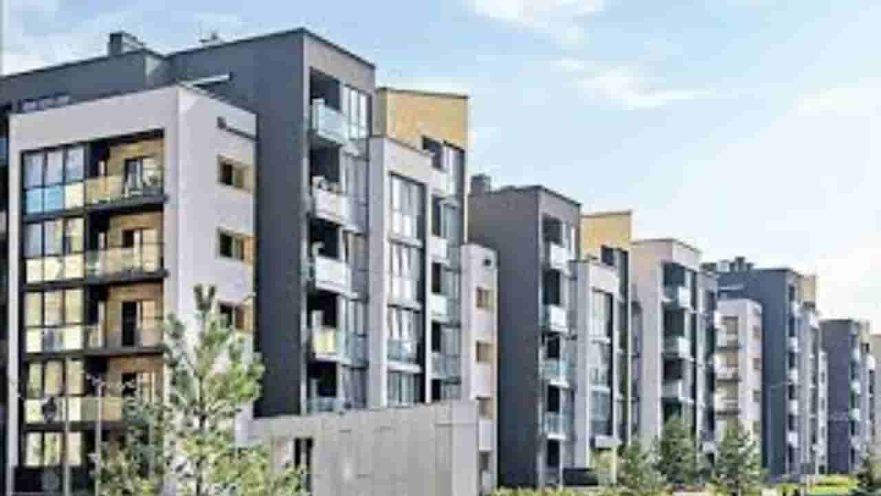 Watch Video: ఈ వీడియో చూశాక.. లక్కంటే ఈ బుడ్డోడిదే అనాల్సిందే..