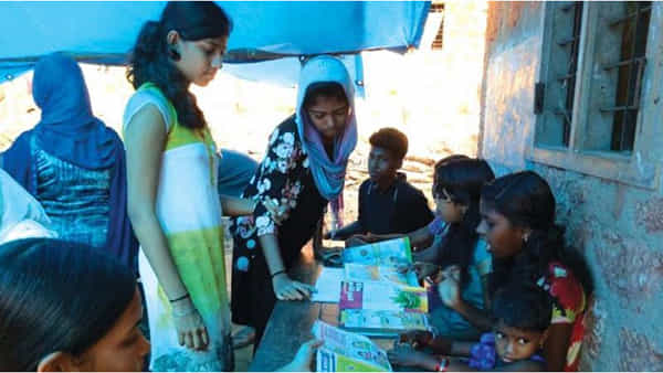 Andhra: అన్నం తినట్లేదు, ఆగని వాంతులు.. బాలికను ఆస్పత్రికి తీసుకెళ్లగా మ్యాటర్ తేలింది