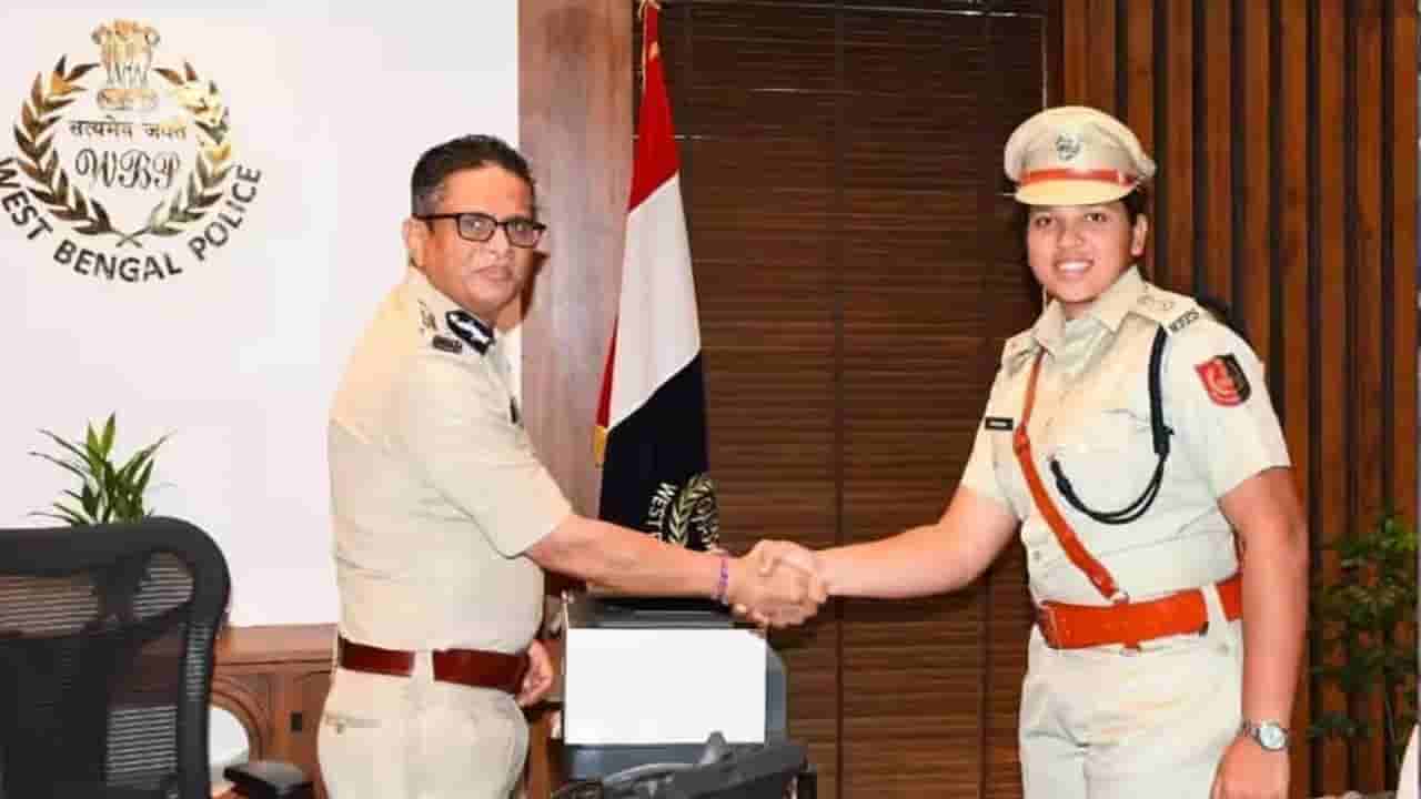 Richa Ghosh : రిచా ఘోష్ ఆన్ డ్యూటీ..డీఎస్పీగా బాధ్యతల స్వీకరణ.. జీతం, బోనస్ కలిపి ఎంతోస్తాయో తెలుసా ?