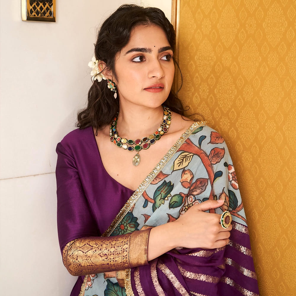 ఈ మూవీతో ఈ బెంగుళూరు బ్యూటీ పేరు మారుమోగింది.ఈ సినిమా తర్వాత నిఖిల్ సిద్ధార్థ్ జోడిగా అప్పుడో ఇప్పుడో ఎప్పుడో సినిమాతో తెలుగు తెరకు పరిచయమైంది. కానీ ఈ సినిమా ఆమెకు నిరాశే మిగిల్చింది. ఇప్పుడు ఈ బ్యూటీకి పాన్ ఇండియ లెవల్లో క్రేజ్ వచ్చింది. ప్రస్తుతం ఆమె పేరు ఇండస్ట్రీలో తెగ చక్కర్లు కొడుతుంది.