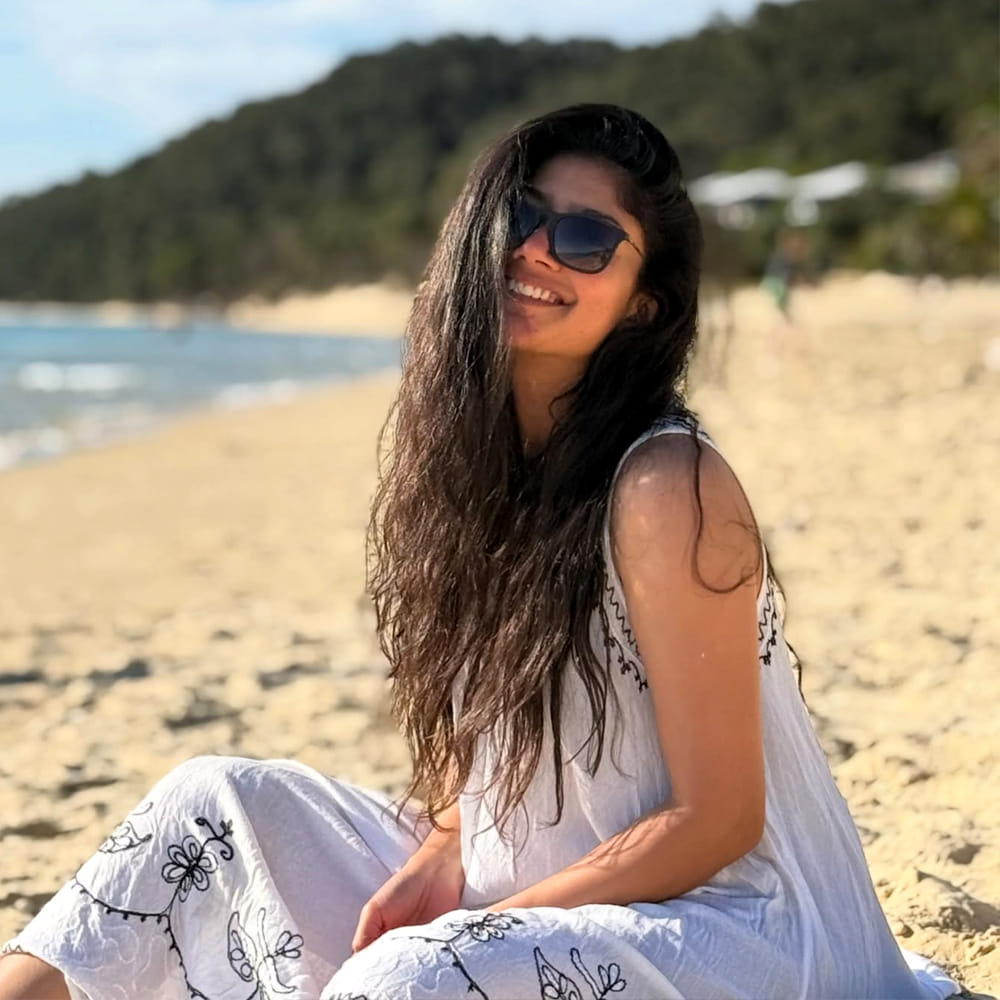 ప్రస్తుతం బాలీవుడ్ లో సినిమా చేస్తుదని ఈ అమ్మడు. రణబీర్ కపూర్ హీరోగా నటిస్తున్న రామాయణం సినిమాలో నటిస్తుంది ఈ భామ. ఈ సినిమాలో సీత పాత్రలో కనిపించనుంది సాయి పల్లవి. ఈ సినిమా షూటింగ్ శరవేగంగా జరుగుతుంది. 