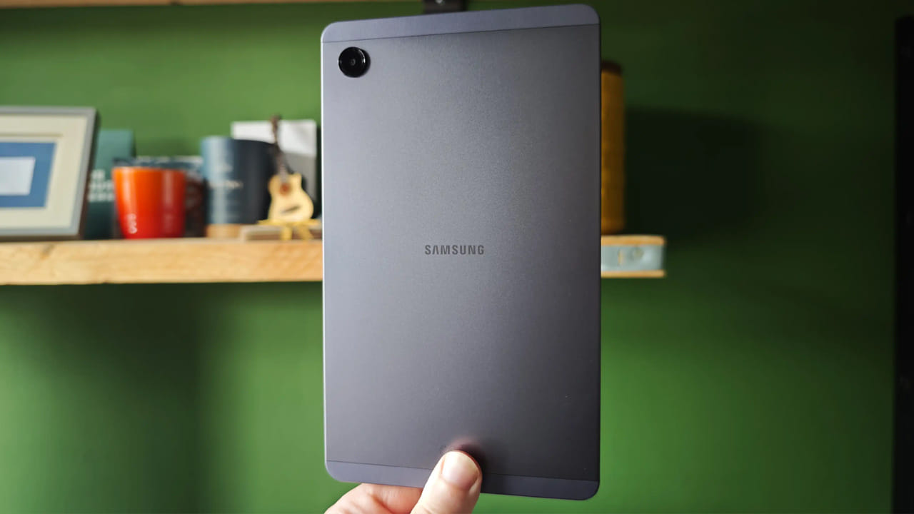 Samsung: కేవలం రూ.13 వేలకే శాంసంగ్ నుంచి కళ్లు చెదిరే ట్యాబ్.. ఫీచర్లు చూస్తే ఆశ్చర్యపోతారు