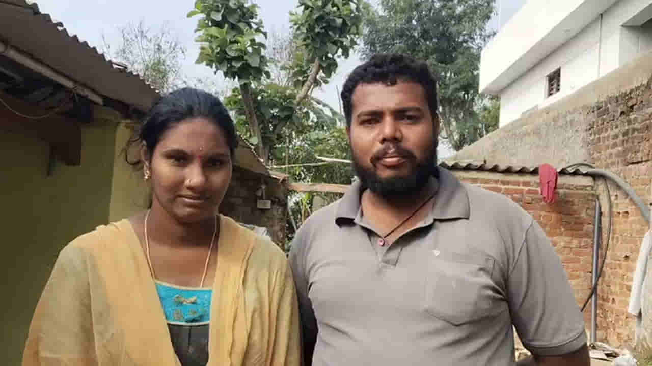 Telangana: నా భార్యను గెలిపిస్తే మీకు 5 సంవత్సరాలు కటింగ్, షేవింగ్ ఫ్రీ..