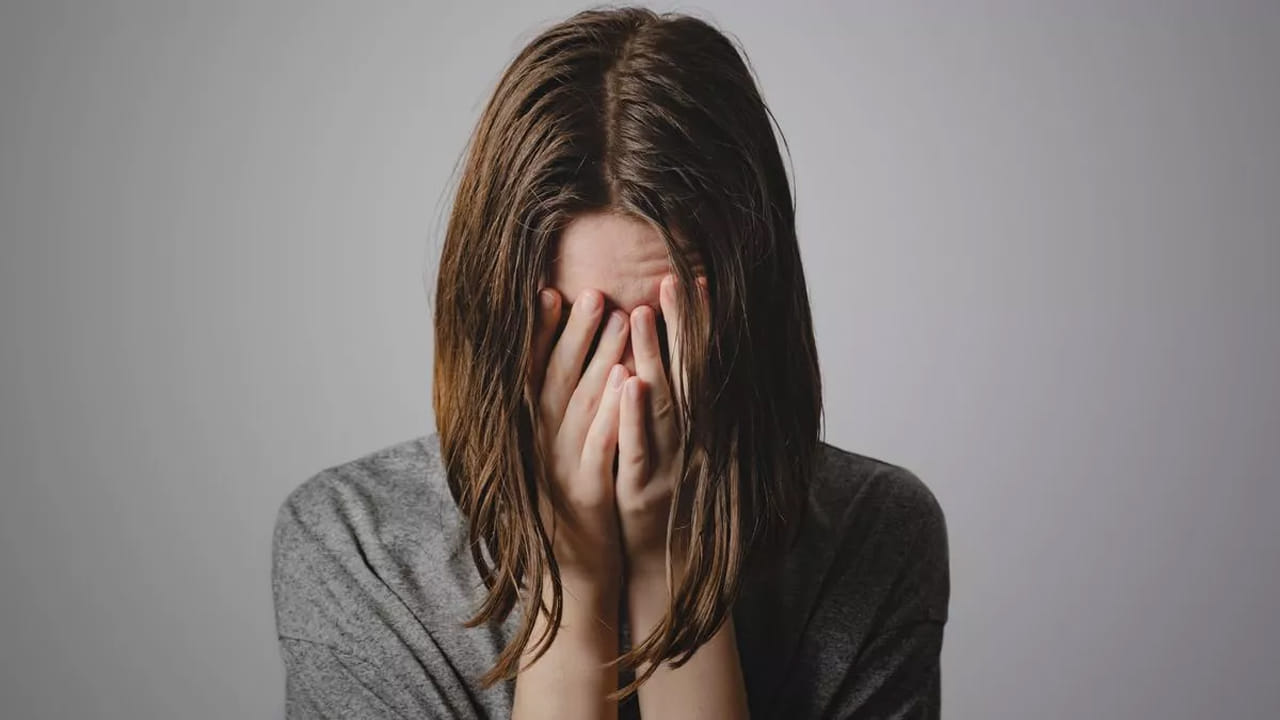 రోజుకు 6 గంటల కంటే తక్కువ నిద్రపోతే.. ఏం నష్టపోతారో తెలుసా?