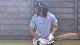 దేశమే ముఖ్యం: ఆ బాధలోనూ గ్రౌండ్‌లో దిగిన స్మృతి మంధాన..!