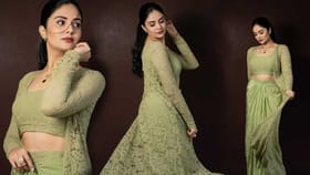 సింపుల్ లుక్‌లో అందంగా శ్రీముఖి.. క్యూట్ ఫొటోస్