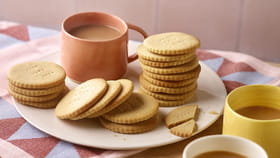 పొద్దున్నే చాయ్ బిస్కెట్లు తింటున్నారా..? ఎంత డేంజరో తెలుసుకోండి!