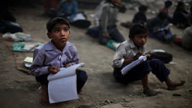 సర్కార్ బడి టీచర్లకు రేవంత్ సర్కార్ హెచ్చరిక.. ఇకపై ఆ పప్పులుడకవ్