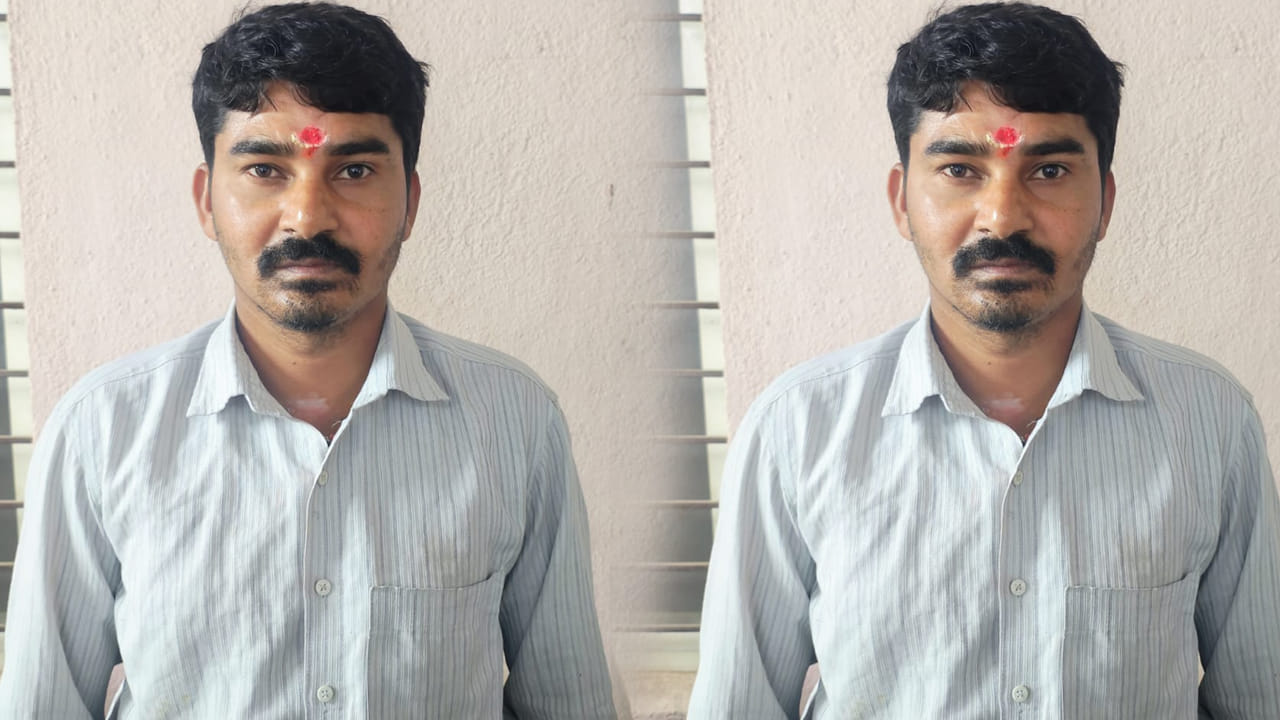 Andhra: వీడు అమాయకుడేం కాదు.. రైలులో బాలిక ఒంటరిగా దొరికిందని.. టాయిలెట్‌లోకి తీసుకెళ్లి.!