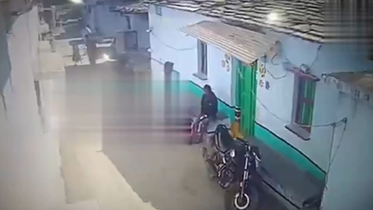 Hyderabad: పుట్టింటి నుంచి భార్యను తిరిగి తెచ్చుకున్నాడు.. ఇలా ఇంటికి వచ్చాడో.. లేదో.. కాసేపటికే.!