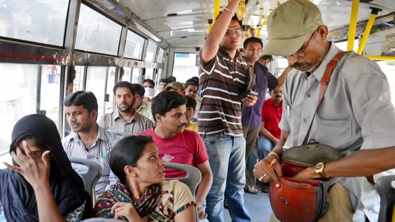 TGSRTC: హైదరాబాద్ ప్రజలకు గుడ్‌న్యూస్.. 2 వేల కొత్త ఎలక్ట్రిక్ బస్సులకు గ్రీన్ సిగ్నల్.. త్వరలోనే పరుగులు..!