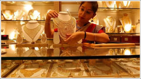 తెలుగు రాష్ట్రాల్లో బంగారం ధర పెరిగిందా? తగ్గిందా?తాజా రేట్లు ఇవే