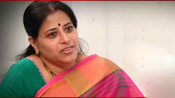 Tollywood : ఒక్క సంతకంతో కోట్ల ఆస్తి పోగొట్టుకున్న టాలీవుడ్ నటి.. కారణం చెబుతూ ఎమోషనల్..