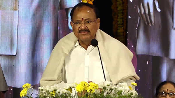 Venkaiah Naidu: నేను ఇప్పుడు తెలంగాణ వాన్ని.. ఇకపై ఇక్కడే ఉంటాను.. వెంకయ్య నాయుడు ఇంట్రెస్టింగ్ కామెంట్స్