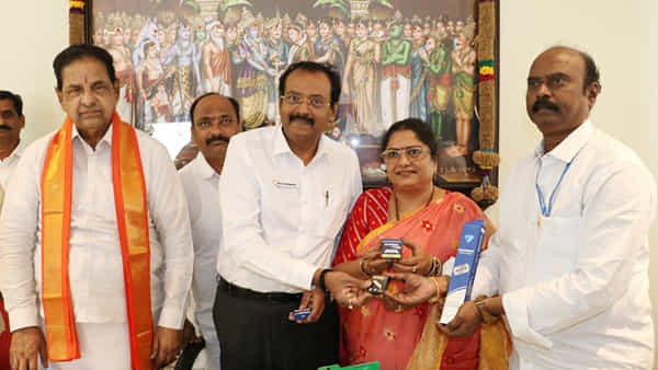 Tirumala: ఇక టీటీడీ బ్లేడ్లు కొనాల్సిన అవసరం లేదు.. ఎందుకో తెలుసా..?