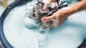 ఈ చిట్కాలు పాటించారంటే.. పెద్ద దుప్పటి ఉతకడం చాలా ఈజీ..