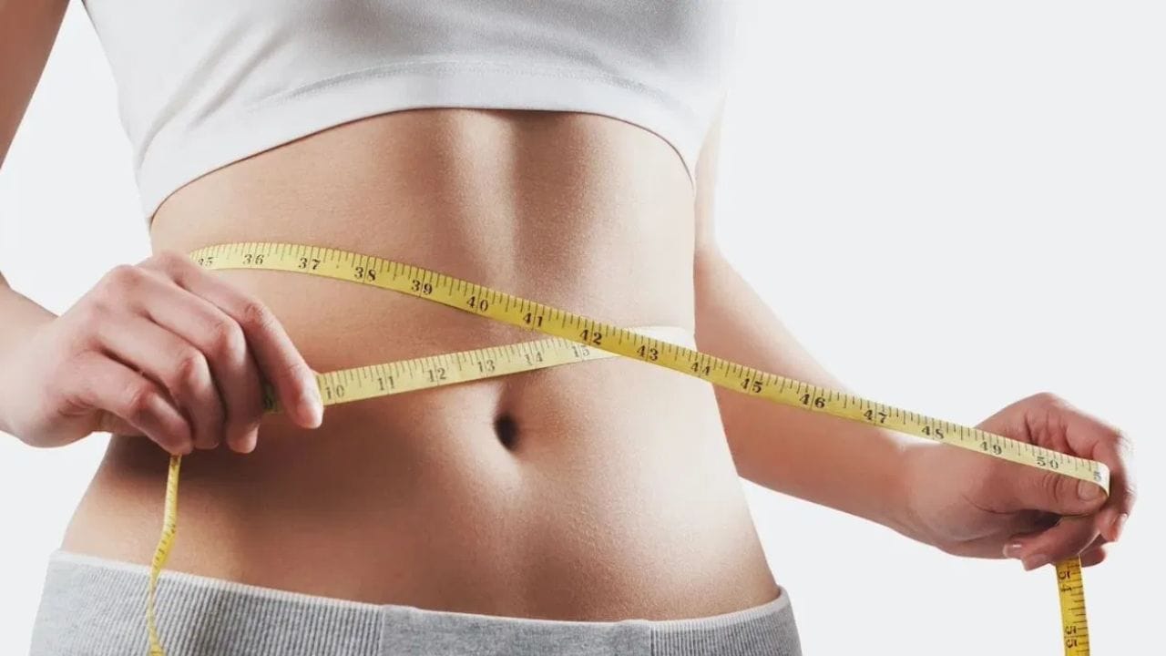 Weight Loss Tips: బరువు తగ్గడానికి భోజనం మానేస్తున్నారా..? అయితే మీరు డేంజర్లో పడినట్టే..!