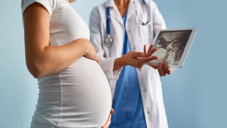 శీతాకాలంలో ప్రెగ్నెంట్ మహిళలకు సైంటిస్టుల హెచ్చరిక.. ఈ తప్పులొద్దు!