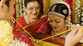 మీకు తెలుసా.! అరచేతిలో అలాంటి రేఖ ఉంటే.. రెండు వివాహాలు జరుగుతాయట