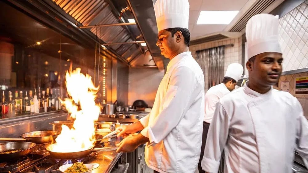 Richest Indian Chef: దేశంలో అత్యంత సంపన్నుడైన చెఫ్‌ ఇతనే నట.. ఆయన ఆస్తుల విలువ తెలిస్తే..