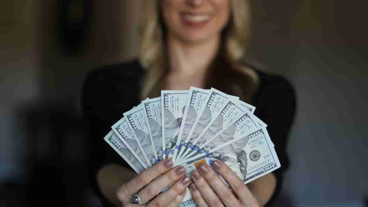 Womens Income: ఈ దేశంలో సీన్ మొత్తం రివర్స్.. సంపాదనలో పురుషుల కంటే మహిళలు టాప్.. రీజన్ తెలిస్తే షాక్