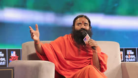 యోగాతో గుండెపోటుకు చెక్.. స్వామి రామ్‌దేవ్ చెప్పిన అద్భుత ఆసనాలు