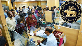 జీరో బ్యాలెన్స్ బ్యాంక్ ఖాతాలు ఉన్నవారికి ఆర్‌బీఐ శుభవార్త..