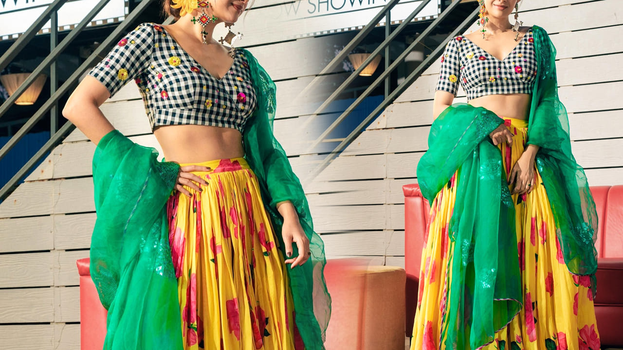 అప్పుడు రూ. 500 ఇప్పుడు రూ. 4 కోట్ల రెమ్యునరేషన్.. ఈ అమ్మడి రూటే సపరేటు..