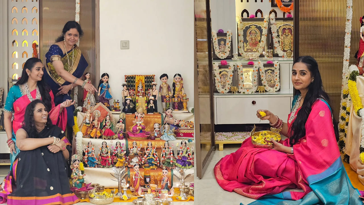  సంక్రాతి సంబరాల్లో బొమ్మల కొలువులు కూడా భాగమే. ఈ సందర్భంగా ఇళ్లలో బొమ్మల కొలువులు ఏర్పాటు చేసి చుట్టు పక్కల వారిని ఆహ్వానించడం తెలుగు రాష్ట్రాల్లో సంప్రదాయంగా వస్తోంది.
