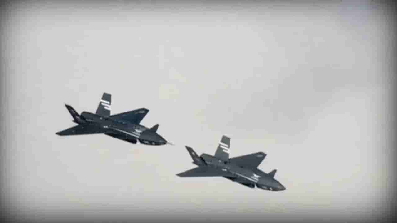 చరిత్ర సృష్టించిన కృత్రిమ మేధస్సు.. మానవ జోక్యం లేకుండా ఎగిరే రెండు డ్రోన్లు !