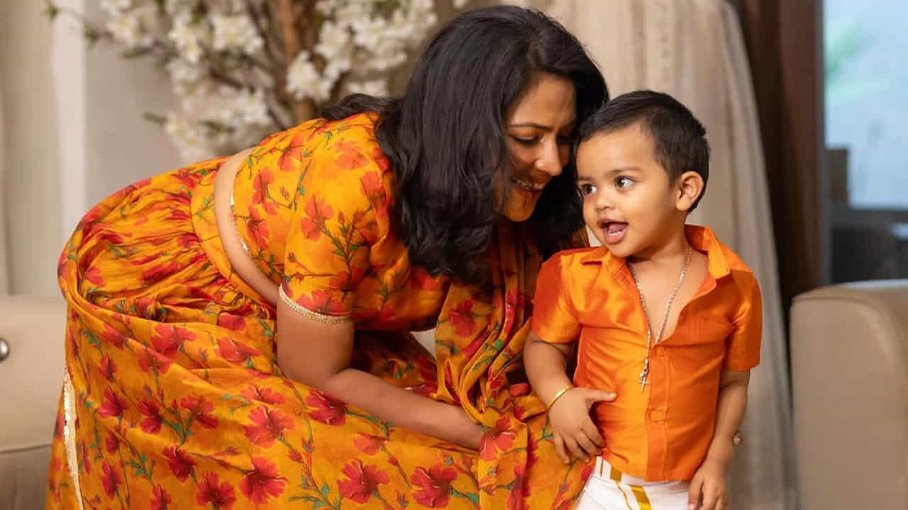 ఆ తర్వాత 2023లో బిజినెస్ మ్యాన్ జగత్ దేశాయ్ ని అమలాపాల్ రెండో పెళ్లి చేసుకుంది. ప్రస్తుతం ఈ దంపతులకు ఓ కుమారుడు ఉన్నాడు.