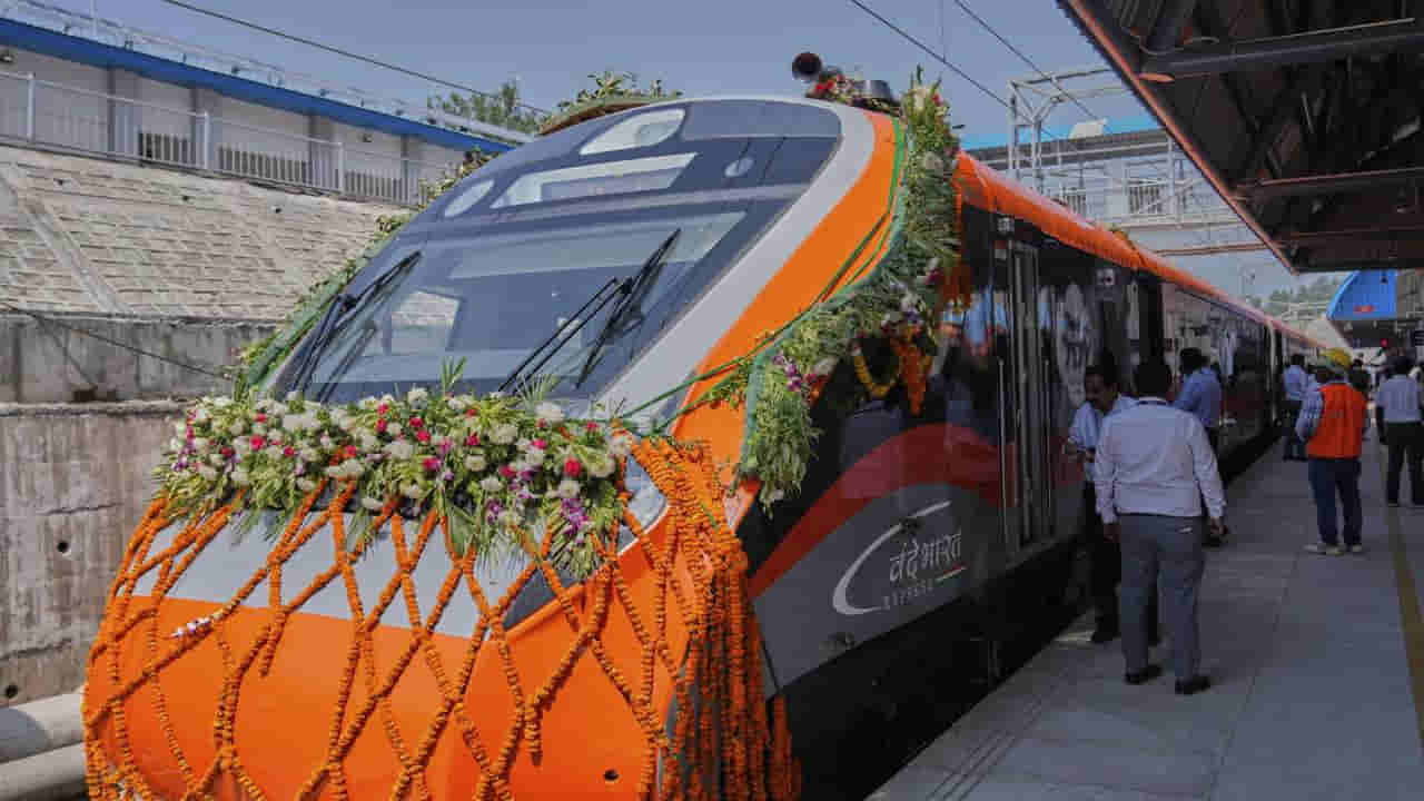 Amrut Bharat Express: తెలుగు రాష్ట్రాలకు మరో అమృత్ భారత్ ఎక్స్ప్రెస్.. ప్రధాని మోదీ చేతుల మీదుగా ప్రారంభం.. ఈ రూట్లోనే జర్నీ..