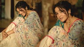 కొంటె చూపులతో కట్టిపడేస్తు్న్న ముద్దుగుమ్మ.. అనికా స్టన్నింగ్..