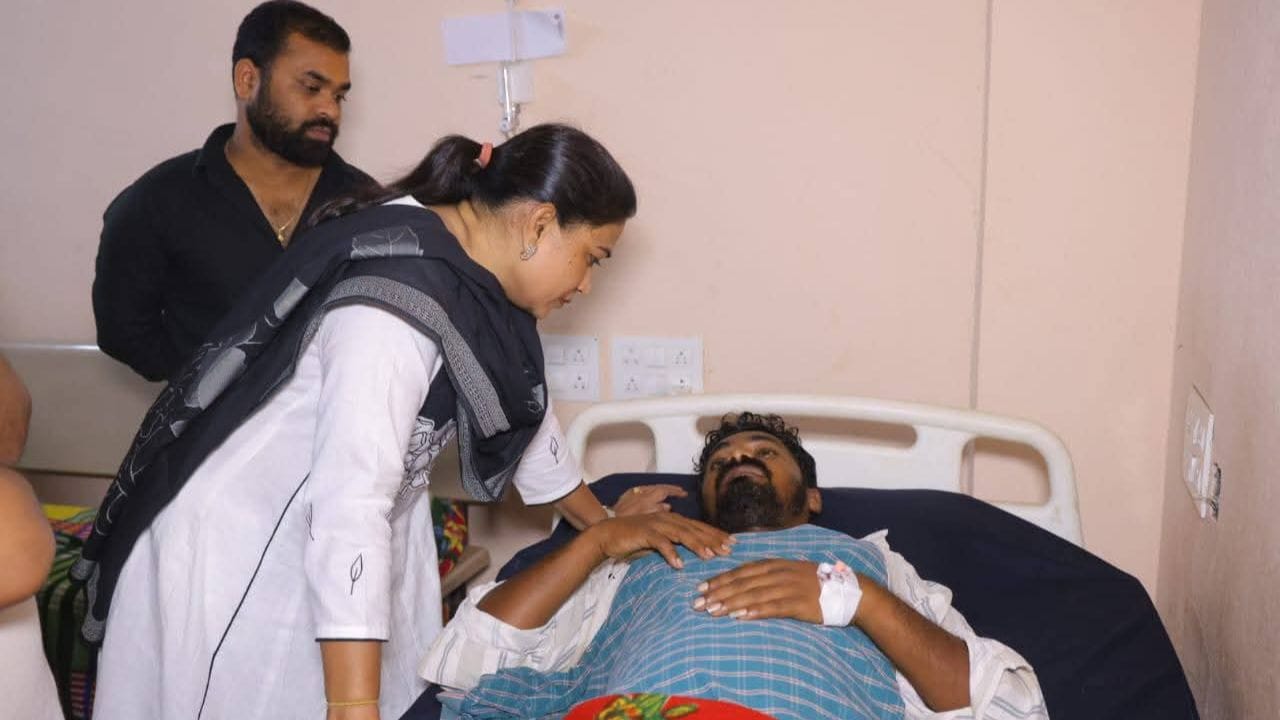 Vangalapudi Anitha: కార్యకర్త కోసం అర్థరాత్రి ఆస్పత్రికి పరిగెత్తిన హోమ్ మంత్రి అనిత.. అసలు ఏం జరిగిందంటే?